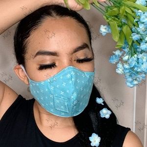 Mask with straw opening